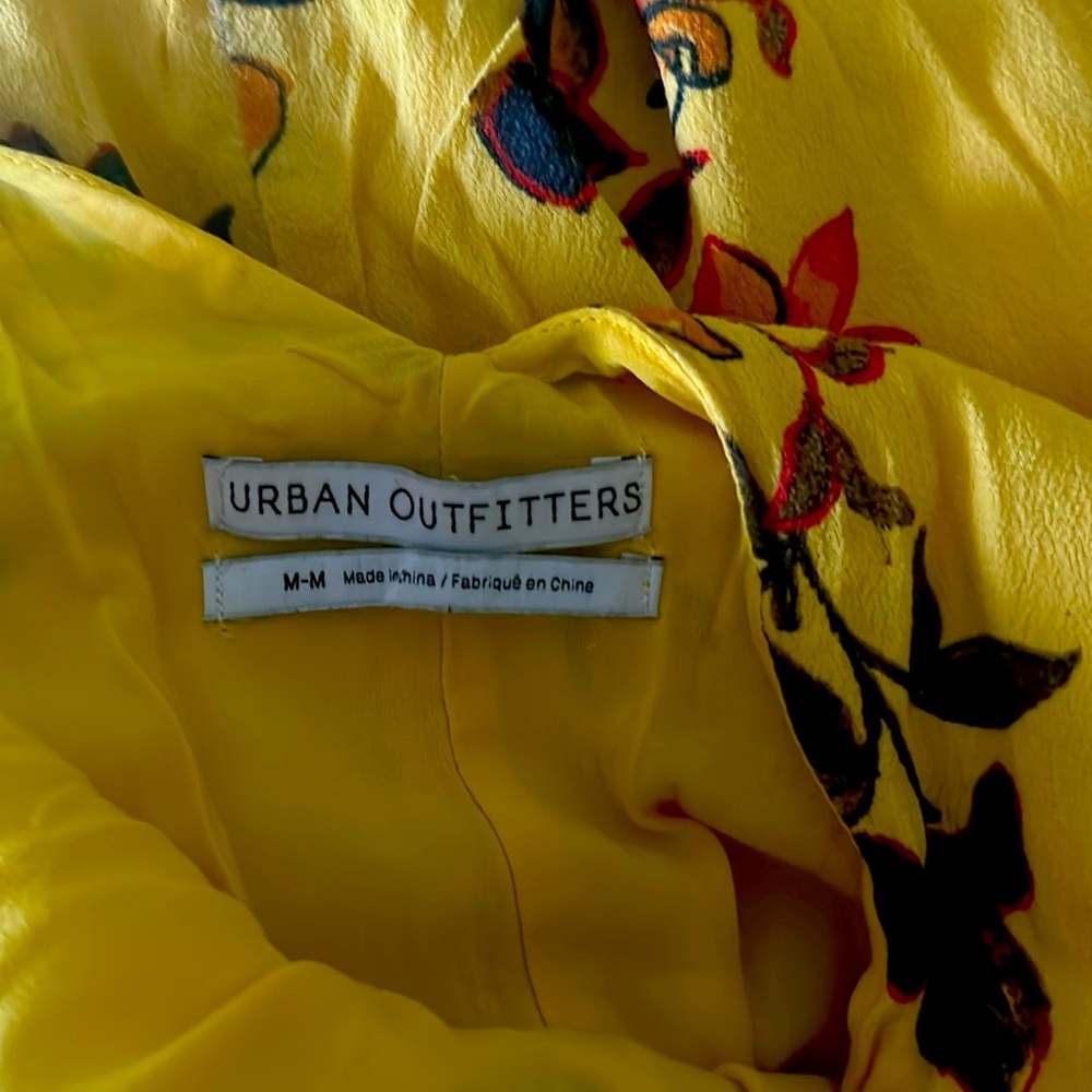 URBAN OUTFITTERS Zoe yellow floral mini dress - Picture 5 of 5